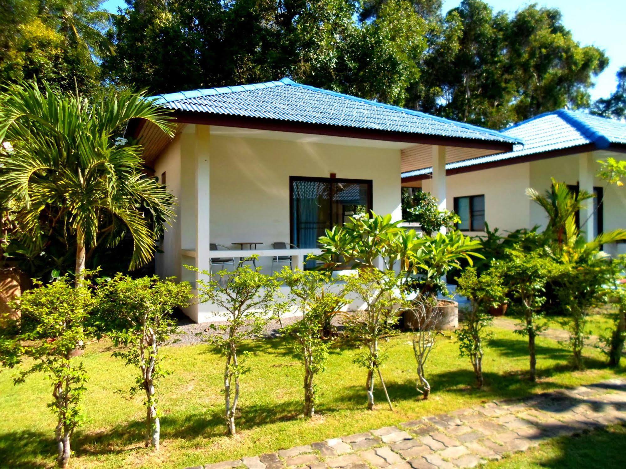 Baan Kuasakul Resort Mae Nam Exteriör bild