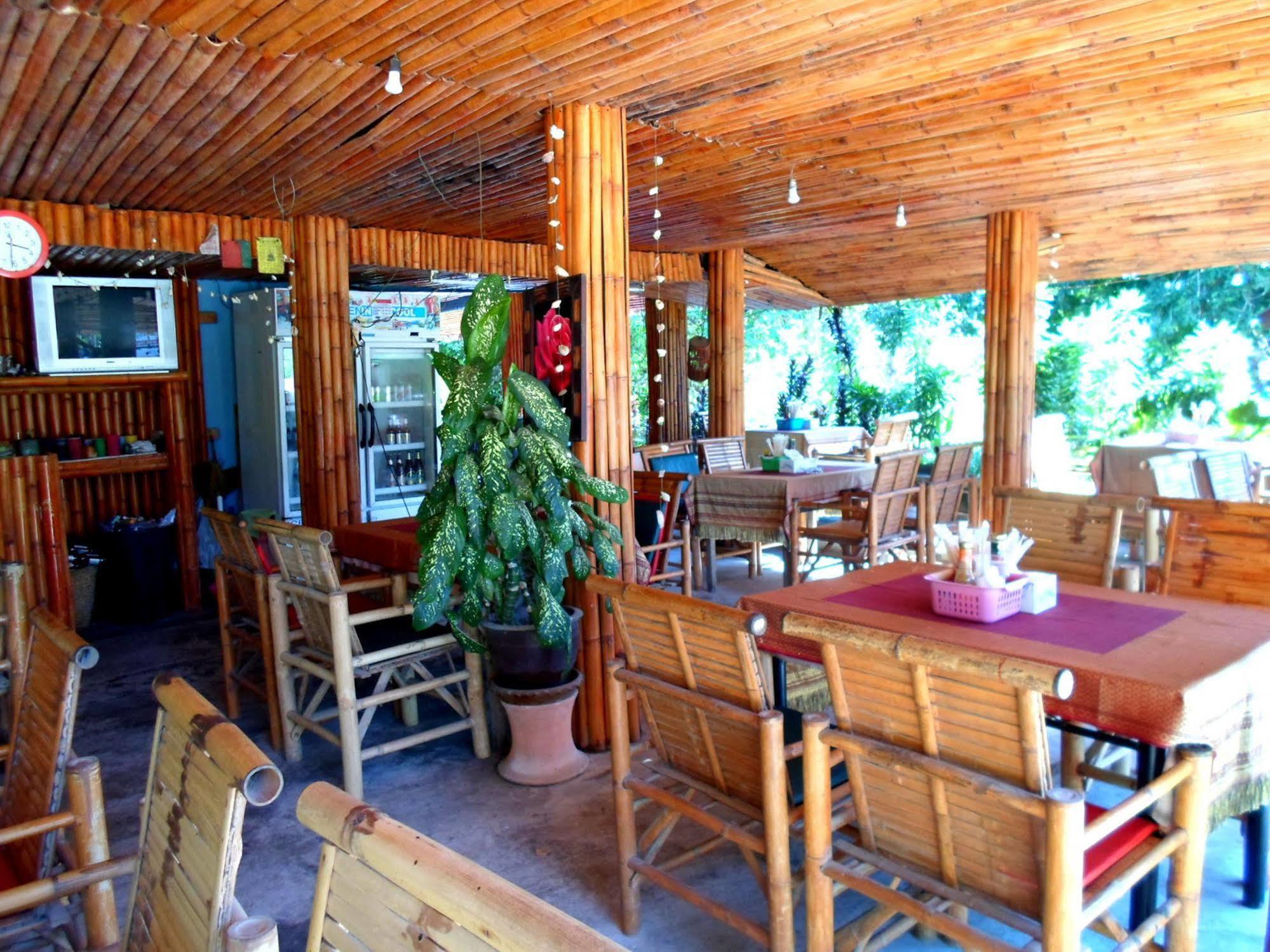 Baan Kuasakul Resort Mae Nam Exteriör bild