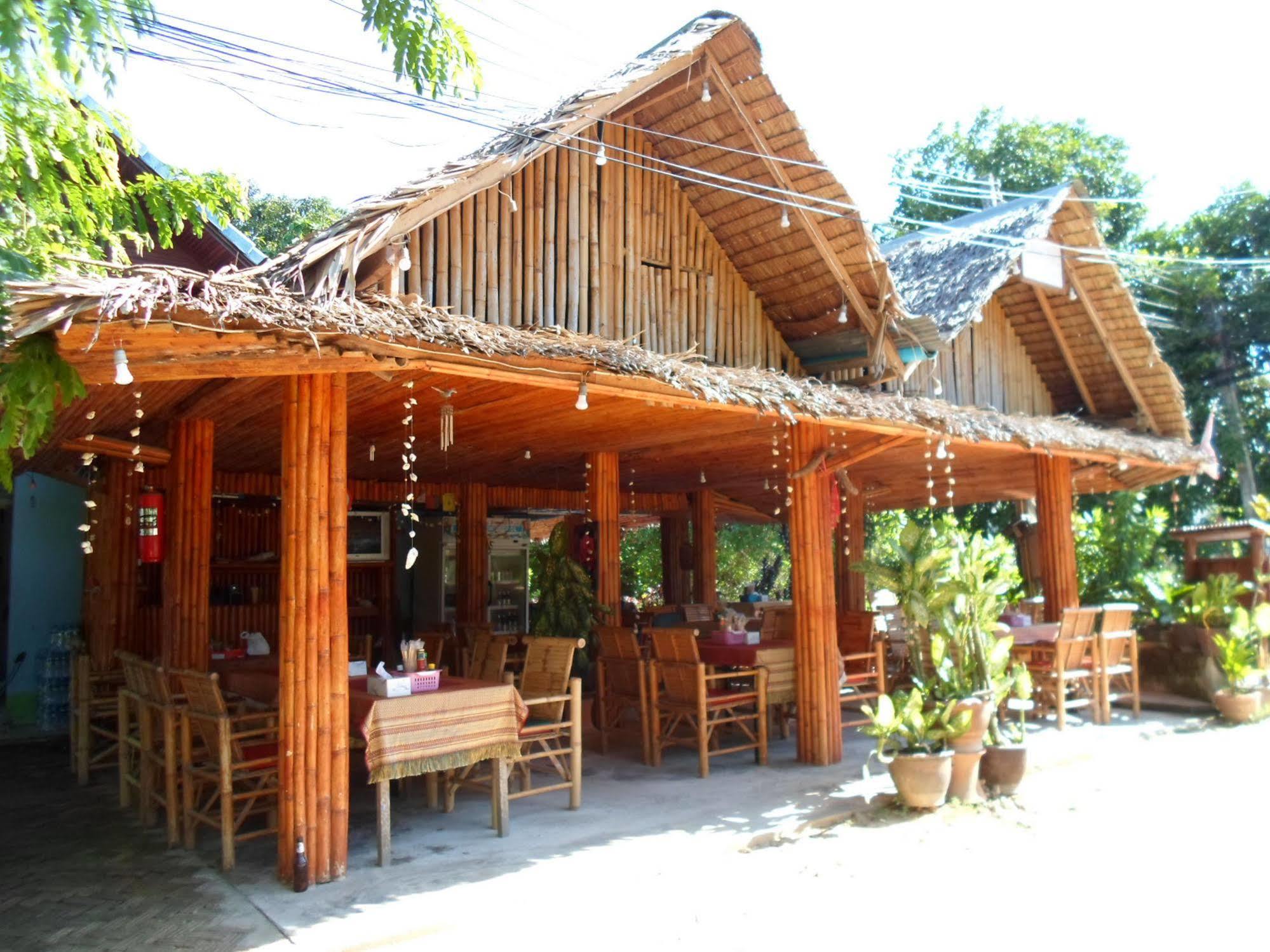 Baan Kuasakul Resort Mae Nam Exteriör bild